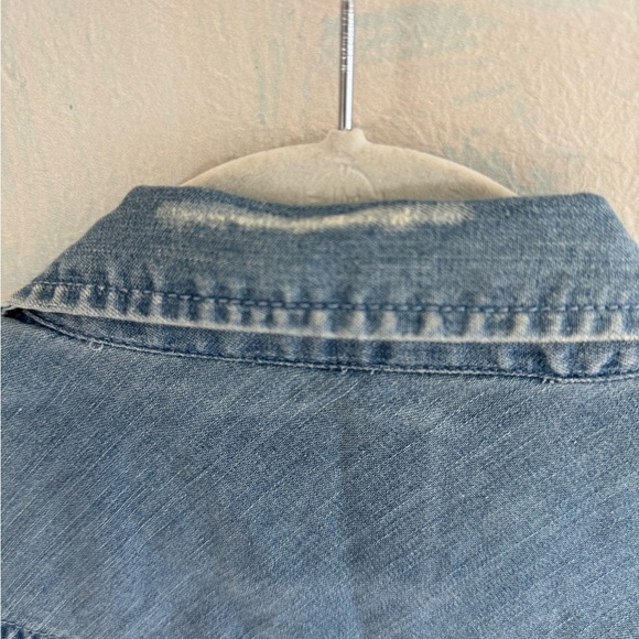 AMERICAN EAGLE Distressed Button Up Pearl Snap Lightweight Denim Shacket Size M - Picture 8 of 8